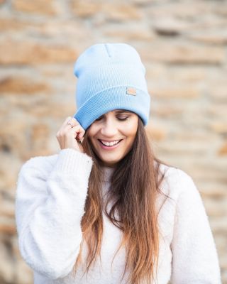 NOVINKA❗ Pletené čepice. 🧶 Zima bude letos krásná, barevná a jemná. ❄ Nové pletené čepice LASOUL vznikly z touhy po teple...