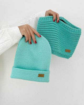 🧣 Pletené zimní čepice v kombinaci s teplými nákrčníky s hebkým fleecem uvnitř jsou ideální dvojka pro všechny zimní dny....